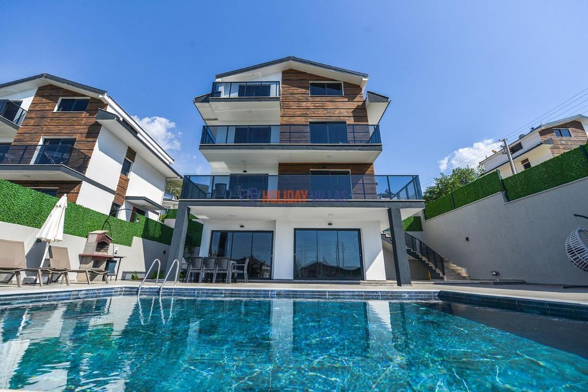 Sea Esta 4 Villa